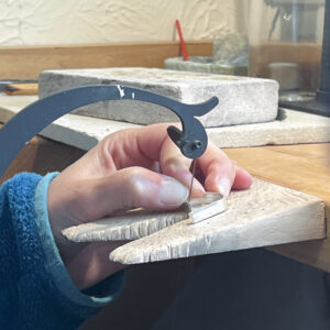 Stone setting with Marlies White workshop at BENCHspace